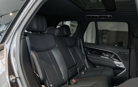 Land Rover Range Rover IV рестайлинг, 2026 год, 21 000 000 рублей, 15 фотография