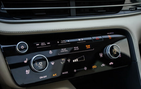 Infiniti QX60, 2022 год, 4 700 000 рублей, 19 фотография