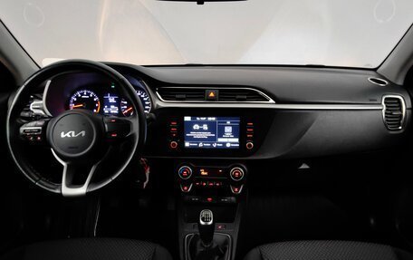 KIA Rio IV, 2022 год, 1 735 000 рублей, 12 фотография