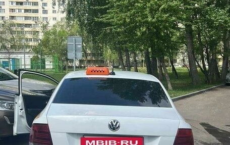 Volkswagen Polo VI (EU Market), 2019 год, 620 000 рублей, 3 фотография