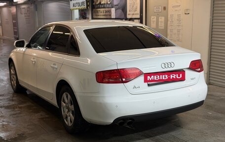 Audi A4, 2010 год, 880 000 рублей, 6 фотография