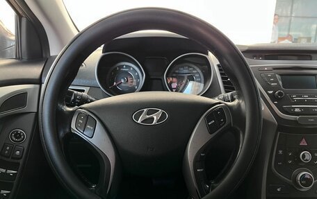 Hyundai Elantra V, 2015 год, 1 100 000 рублей, 10 фотография