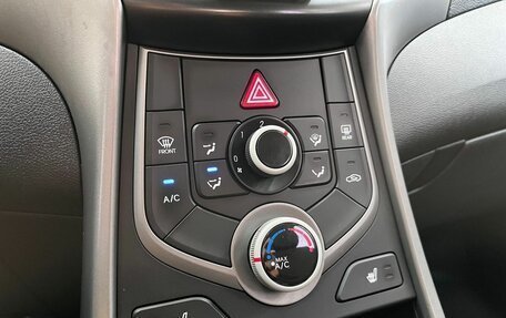 Hyundai Elantra V, 2015 год, 1 100 000 рублей, 15 фотография