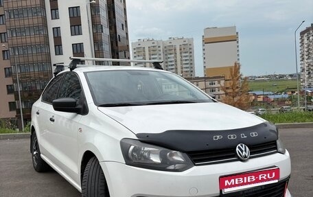Volkswagen Polo VI (EU Market), 2012 год, 700 000 рублей, 2 фотография