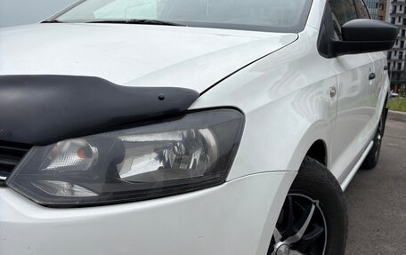 Volkswagen Polo VI (EU Market), 2012 год, 700 000 рублей, 3 фотография