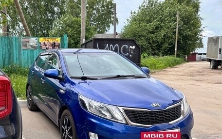 KIA Rio III рестайлинг, 2014 год, 900 000 рублей, 3 фотография