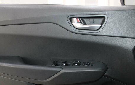 Hyundai Solaris II рестайлинг, 2020 год, 1 299 900 рублей, 19 фотография