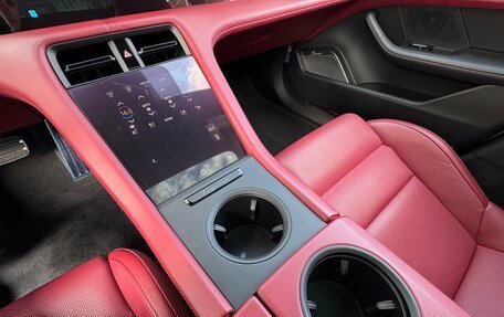 Porsche Taycan I, 2021 год, 12 990 000 рублей, 22 фотография
