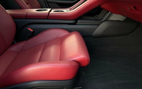 Porsche Taycan I, 2021 год, 12 990 000 рублей, 36 фотография