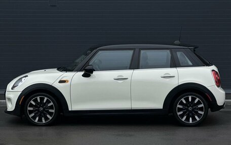 MINI Hatch, 2017 год, 1 349 000 рублей, 9 фотография