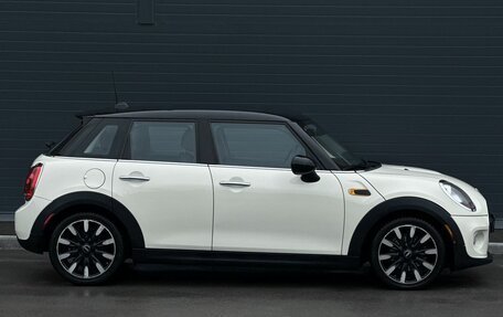 MINI Hatch, 2017 год, 1 349 000 рублей, 10 фотография
