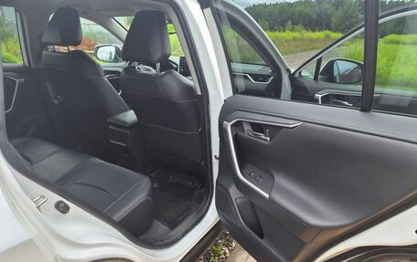 Toyota RAV4, 2020 год, 3 500 000 рублей, 10 фотография