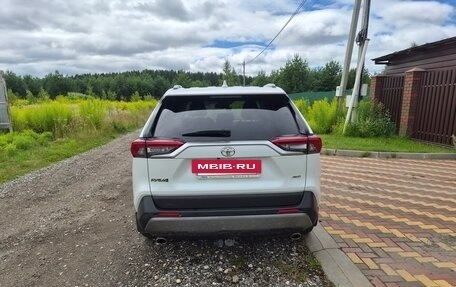 Toyota RAV4, 2020 год, 3 500 000 рублей, 4 фотография