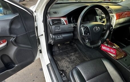 Toyota Camry, 2013 год, 1 399 999 рублей, 6 фотография