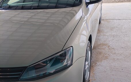 Volkswagen Jetta VI, 2014 год, 980 000 рублей, 4 фотография