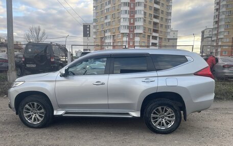 Mitsubishi Pajero Sport III рестайлинг, 2018 год, 2 700 000 рублей, 5 фотография