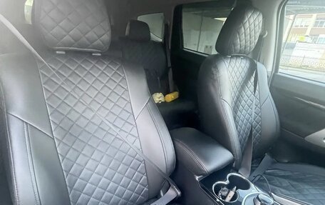 Mitsubishi Pajero Sport III рестайлинг, 2018 год, 2 700 000 рублей, 22 фотография