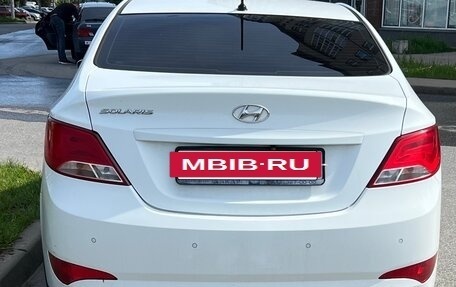 Hyundai Solaris II рестайлинг, 2016 год, 1 000 000 рублей, 2 фотография