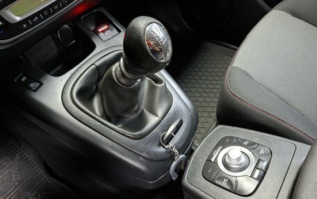 Renault Scenic III, 2013 год, 850 000 рублей, 15 фотография