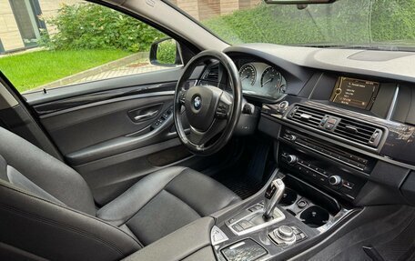 BMW 5 серия, 2014 год, 1 850 000 рублей, 2 фотография
