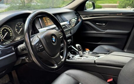 BMW 5 серия, 2014 год, 1 850 000 рублей, 4 фотография