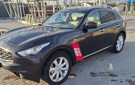 Infiniti FX II, 2010 год, 1 650 000 рублей, 3 фотография