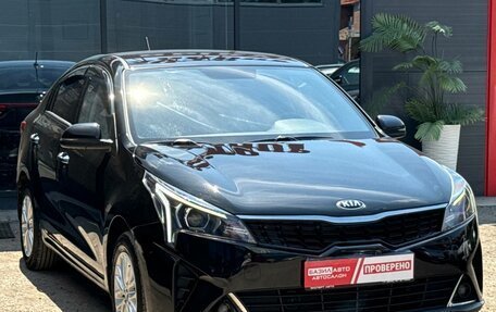 KIA Rio IV, 2020 год, 1 590 000 рублей, 3 фотография