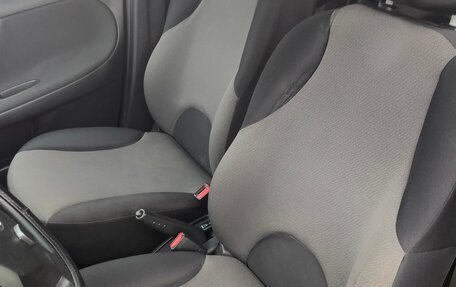 Nissan Note II рестайлинг, 2011 год, 750 000 рублей, 14 фотография