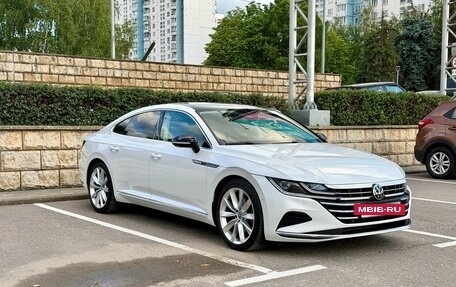Volkswagen Arteon I, 2022 год, 3 850 000 рублей, 4 фотография