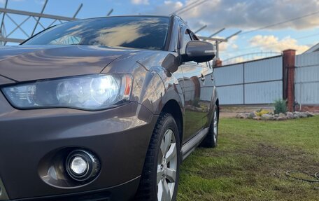 Mitsubishi Outlander III рестайлинг 3, 2011 год, 1 290 000 рублей, 6 фотография