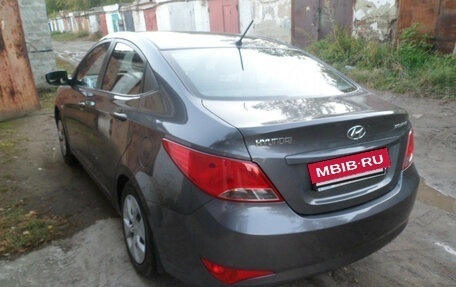 Hyundai Solaris II рестайлинг, 2014 год, 610 000 рублей, 3 фотография