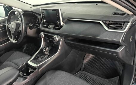 Toyota RAV4, 2021 год, 3 296 000 рублей, 11 фотография