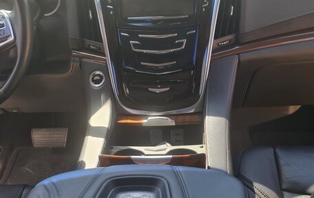 Cadillac Escalade IV, 2016 год, 3 700 000 рублей, 17 фотография