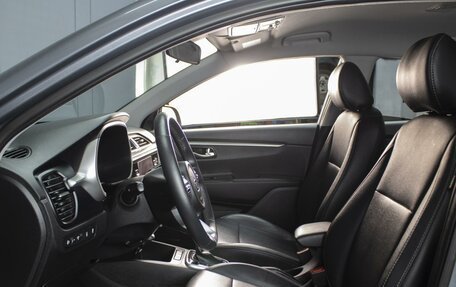 KIA Rio IV, 2020 год, 1 750 000 рублей, 9 фотография
