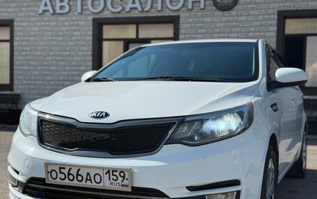 KIA Rio III рестайлинг, 2017 год, 700 000 рублей, 3 фотография