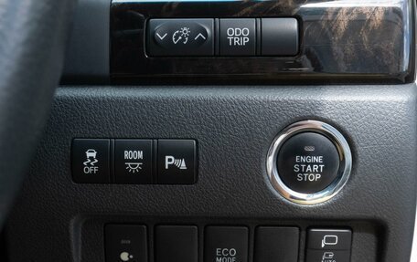 Toyota Alphard III, 2012 год, 2 200 000 рублей, 26 фотография
