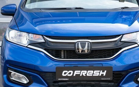 Honda Fit III, 2018 год, 997 000 рублей, 6 фотография