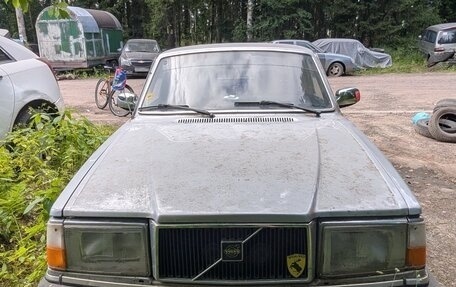 Volvo 240 Series, 1984 год, 210 000 рублей, 2 фотография