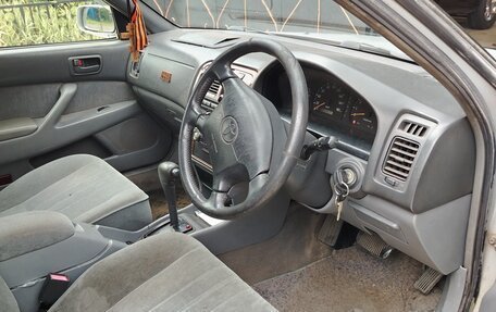 Toyota Camry, 1996 год, 260 000 рублей, 4 фотография