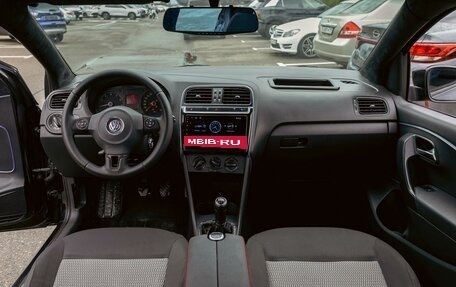 Volkswagen Polo VI (EU Market), 2011 год, 595 000 рублей, 15 фотография