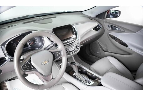 Chevrolet Malibu IX, 2016 год, 1 649 000 рублей, 9 фотография