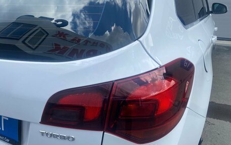 Opel Astra J, 2014 год, 696 000 рублей, 15 фотография