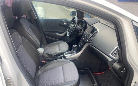 Opel Astra J, 2014 год, 696 000 рублей, 21 фотография