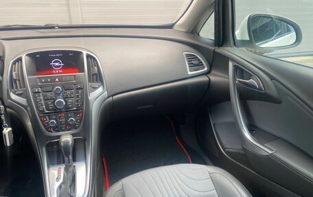 Opel Astra J, 2014 год, 696 000 рублей, 24 фотография