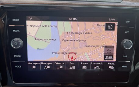 Volkswagen Passat B8 рестайлинг, 2018 год, 1 850 000 рублей, 13 фотография