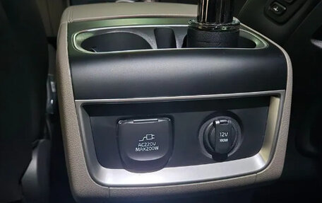 KIA Carnival, 2026 год, 5 000 000 рублей, 14 фотография