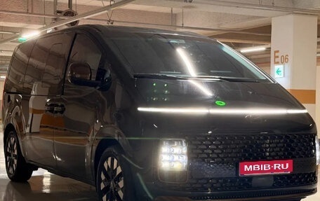 Hyundai Staria, 2025 год, 4 850 000 рублей, 3 фотография