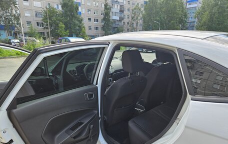 Ford Fiesta, 2015 год, 760 000 рублей, 11 фотография