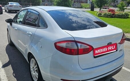 Ford Fiesta, 2015 год, 760 000 рублей, 7 фотография