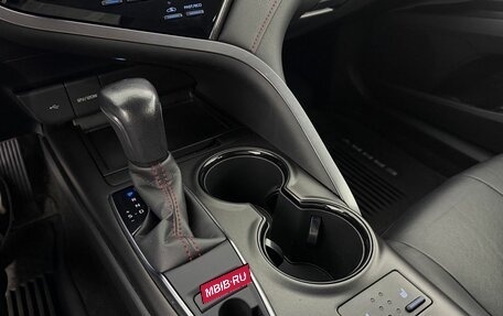 Toyota Camry, 2021 год, 3 250 000 рублей, 19 фотография